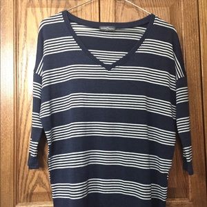 Market & Spruce sweater